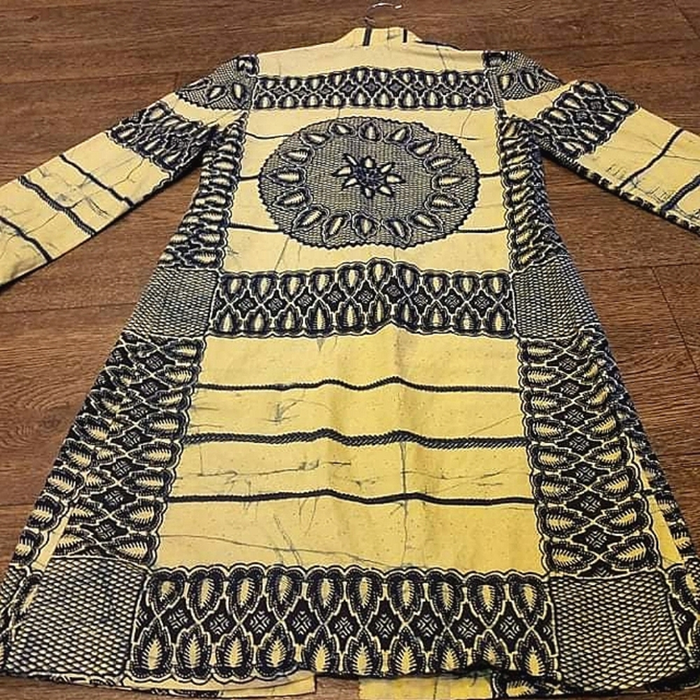 Handmade Geometric Quarter Sleeve Tunic - Picture 9 of 10